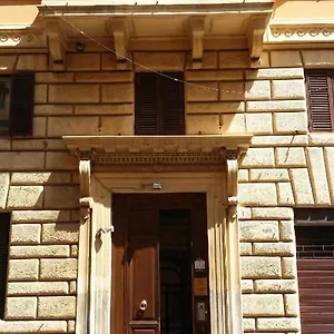 Guest house House 4 Mori, Rome
