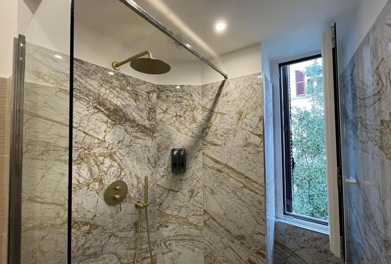 Guest house San Pietro Luxury Rooms Rome