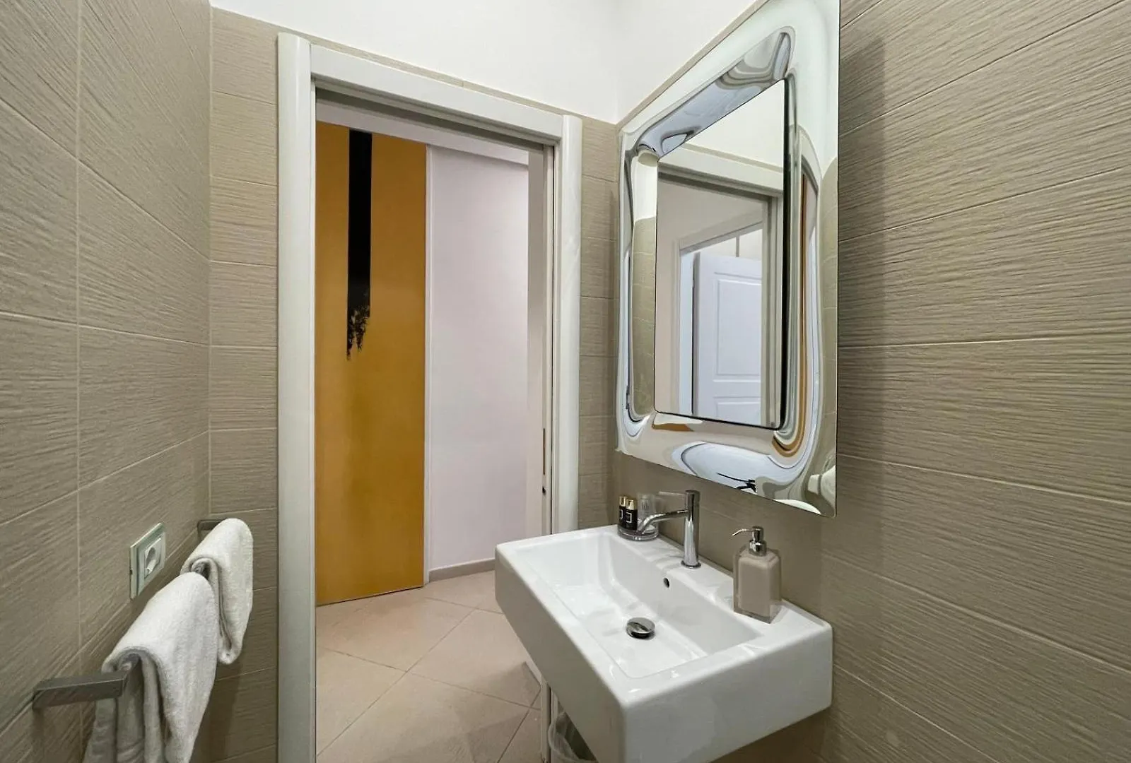 San Pietro Luxury Rooms Rome Guest house